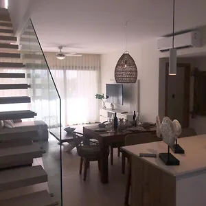 Apartment Hermoso Penthouse A Solo Pasos De La Playa, Punta Cana