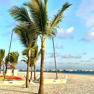  Apartamento Paradise Close To The Pool Free Parking,wifi-
