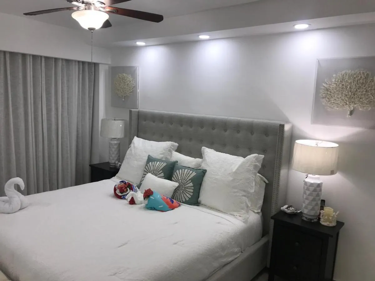 Sunny Confortable Apartment At The Caribe Punta Cana 0*,